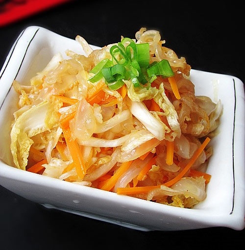 白菜拌海蜇(清热解毒)